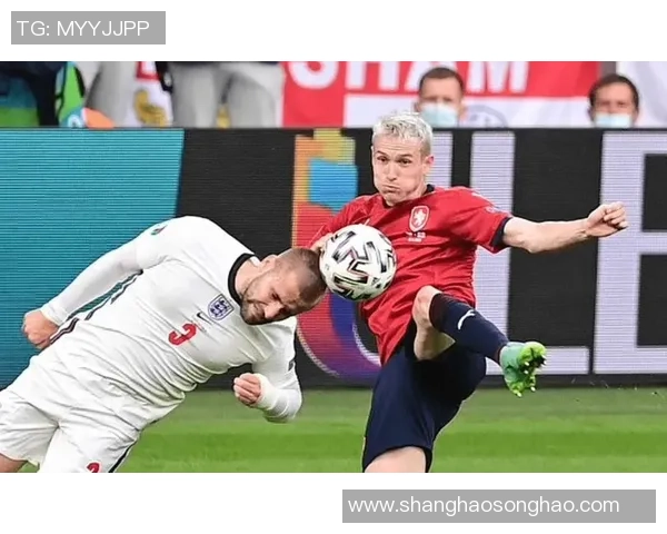 女足球圈首位公开出柜球星勇敢做自己引发关注