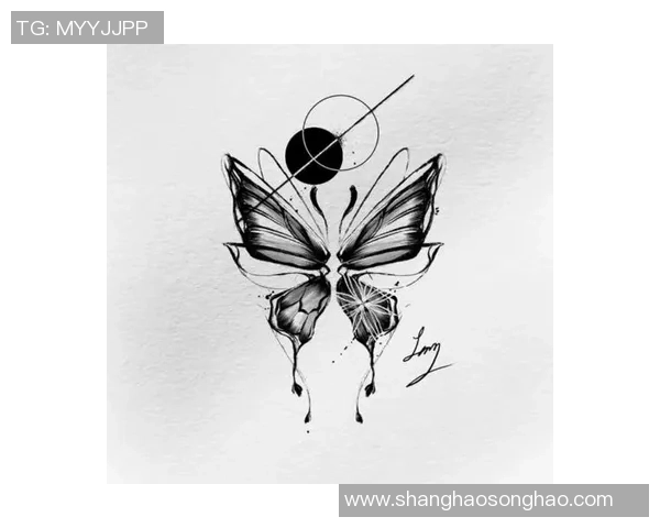 蝴蝶纹身与足球球星的独特魅力探秘，解读背后的个性与故事